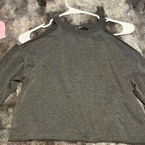 Gray. Cut off shoulders. Womens S